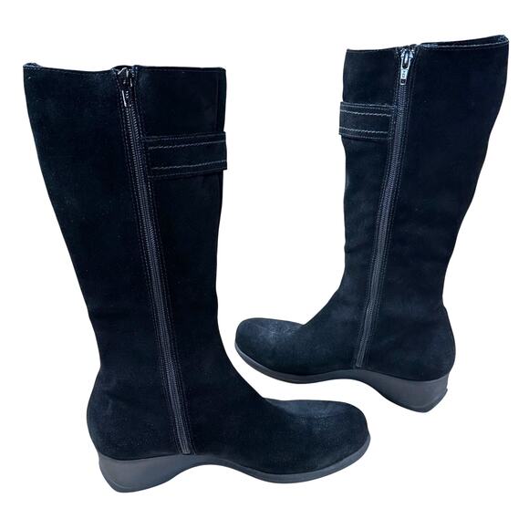 La Canadienne Black Knee High Suede Buckle Accent Side Zip Wedge Boot Sz 8M EUC - Picture 5 of 8